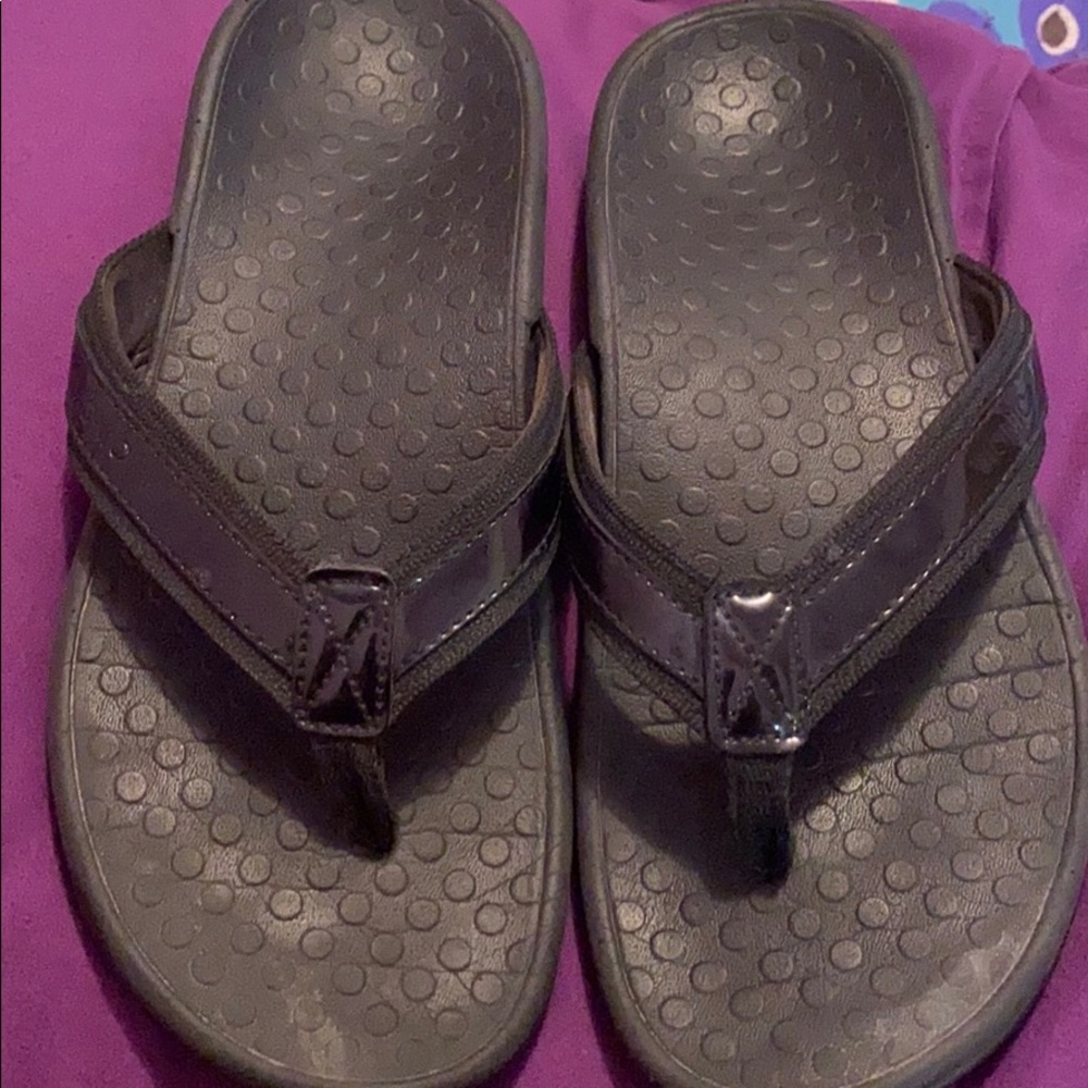 VIONIC SANDALS